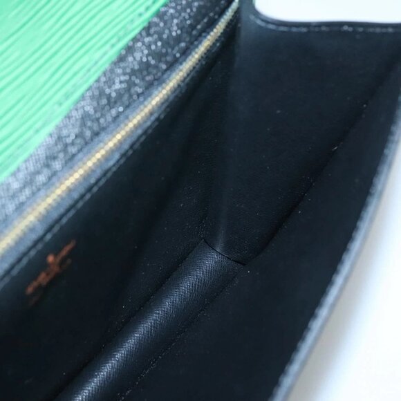 LOUIS VUITTON Epi Montaigne 27 Clutch Bag Green M52654 LV Auth 120494 - Picture 13 of 16